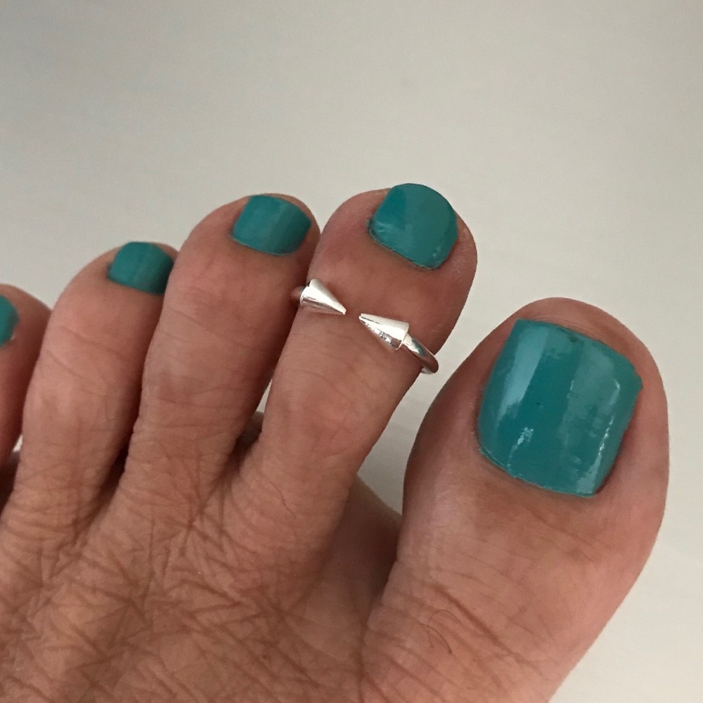 Sterling Silver Double Arrow Toe Ring - image 4